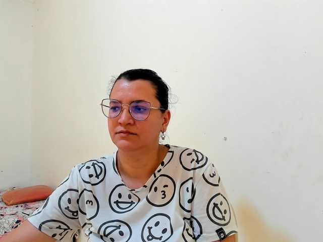 MARILYNG live cam on BongaCams