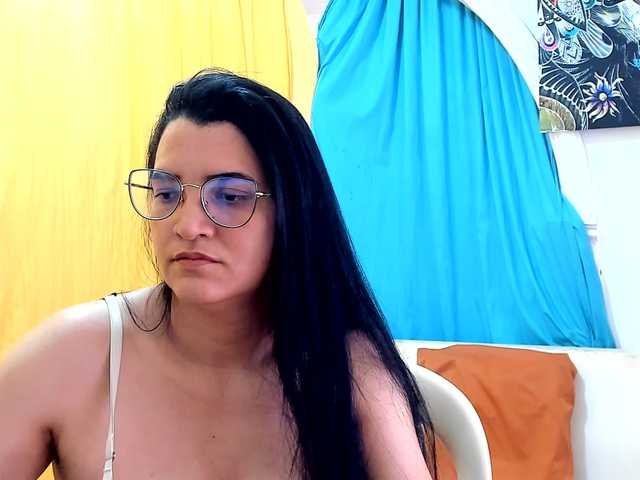 MARILYNG live cam on BongaCams
