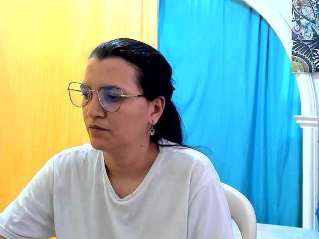 MARILYNG live cam on BongaCams