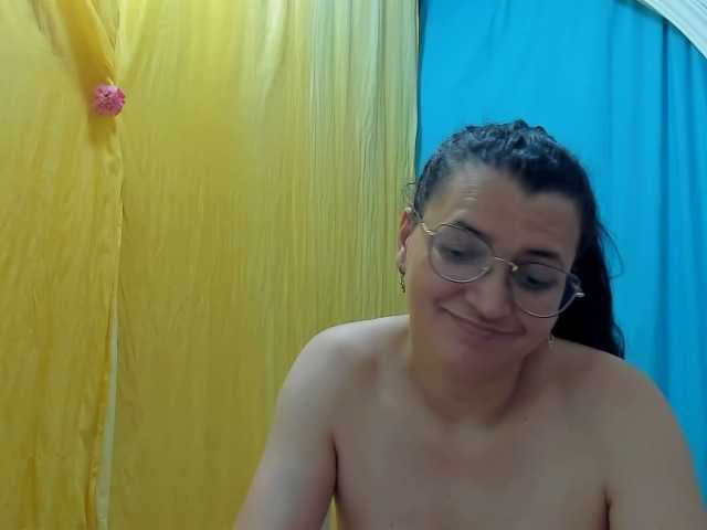 MARILYNG live cam on BongaCams