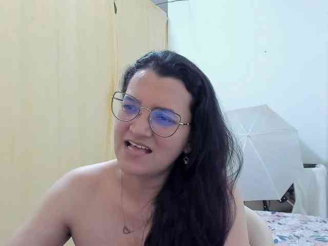 MARILYNG Live Webcam on BongaCams