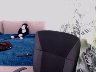 RianaCrystal Porn Show