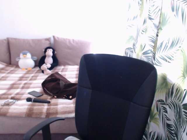 RianaCrystal live cam on BongaCams
