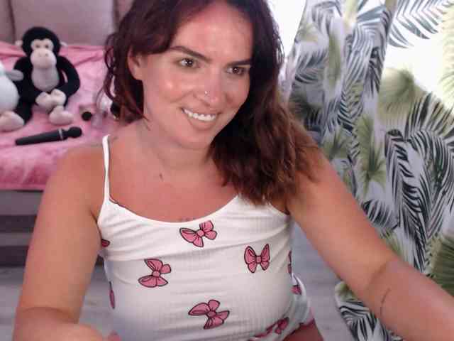 RianaCrystal webcam