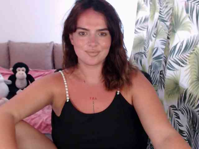 RianaCrystal webcam
