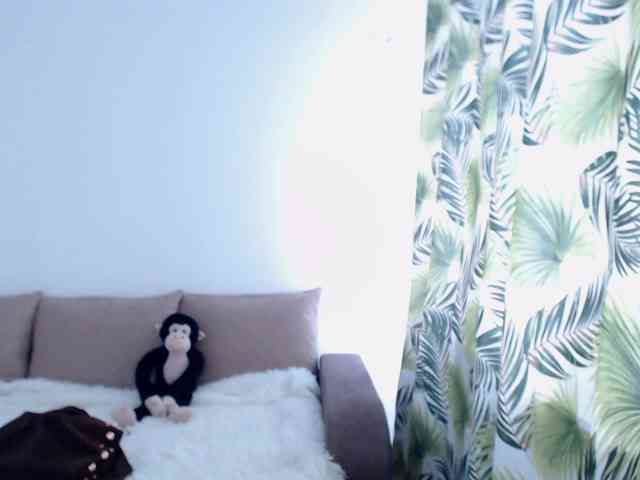 RianaCrystal webcam