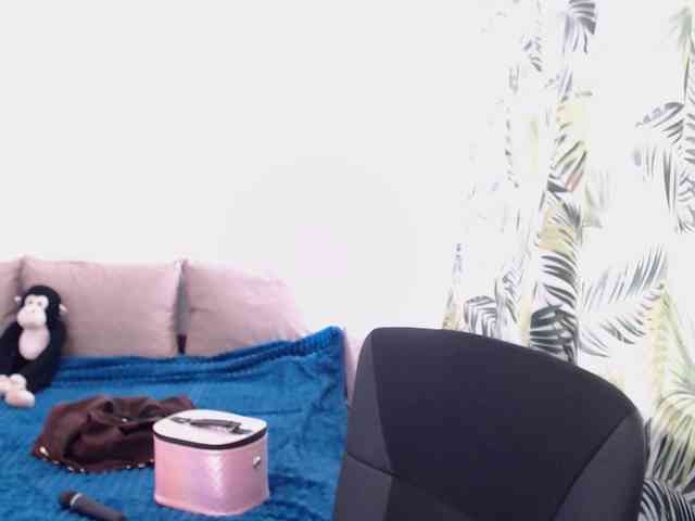 RianaCrystal webcam