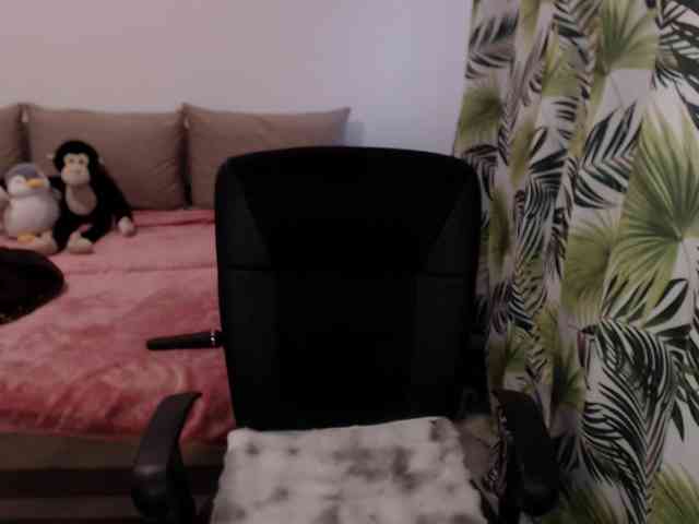 RianaCrystal webcam