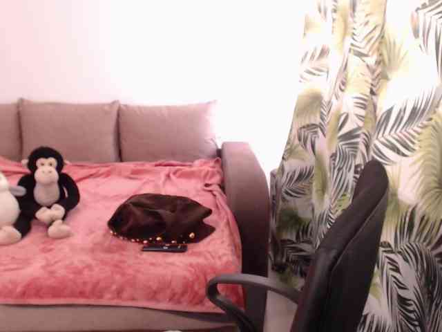 RianaCrystal webcam