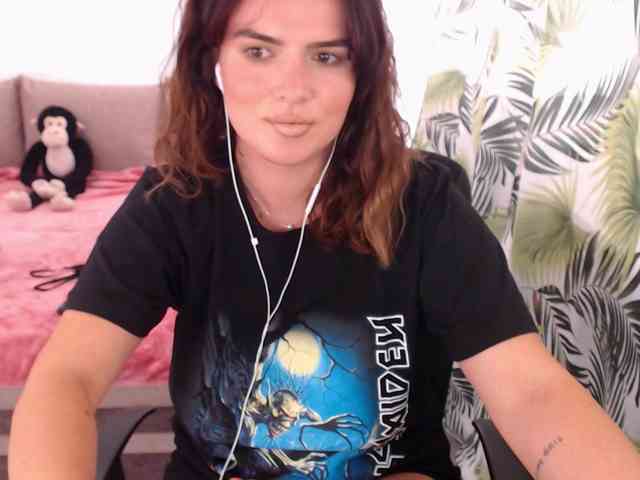 RianaCrystal webcam