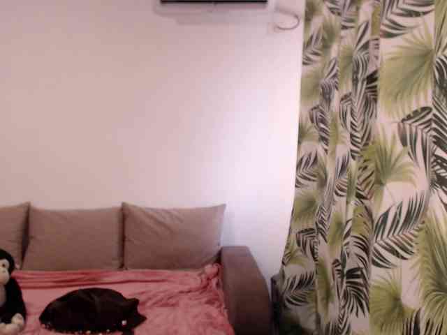 rianacrystal's live room