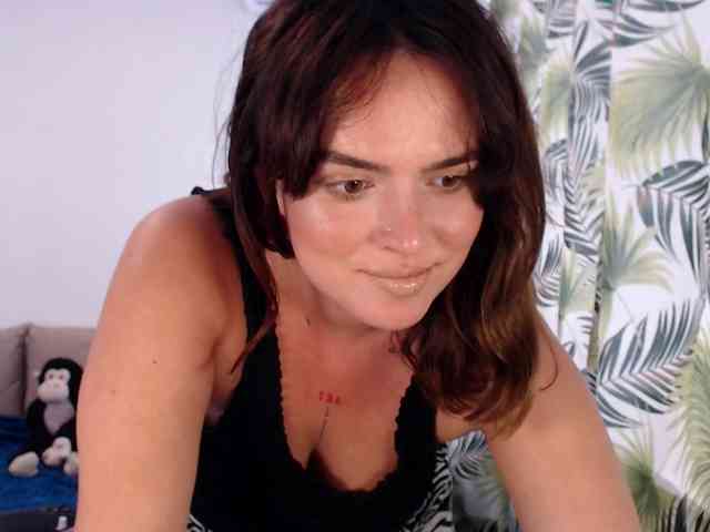 RianaCrystal webcam