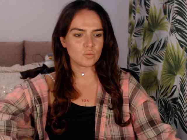 rianacrystal's live room