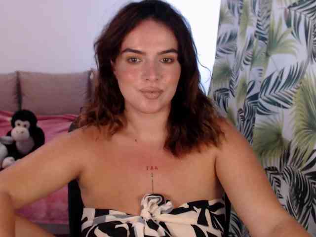 RianaCrystal webcam