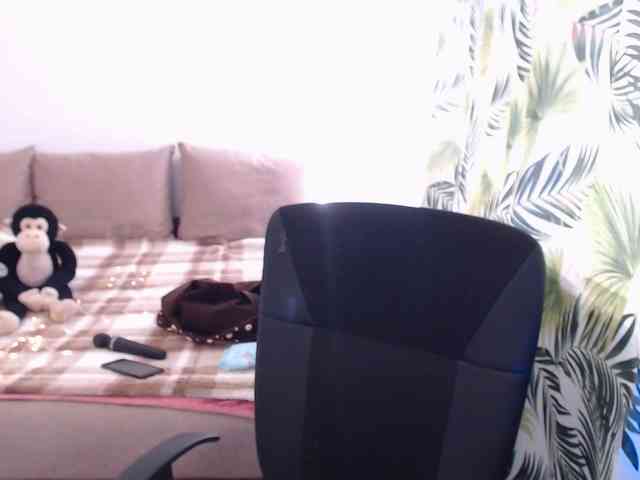 RianaCrystal webcam