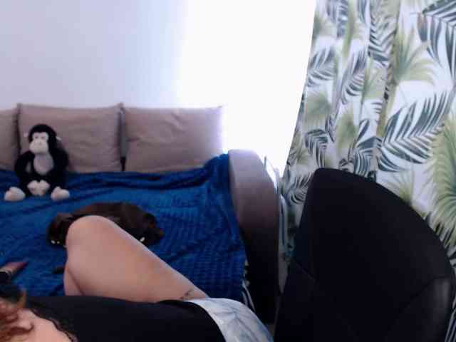 RianaCrystal webcam