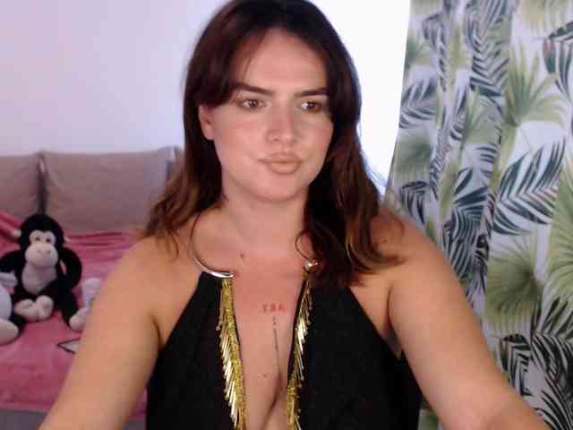 RianaCrystal webcam