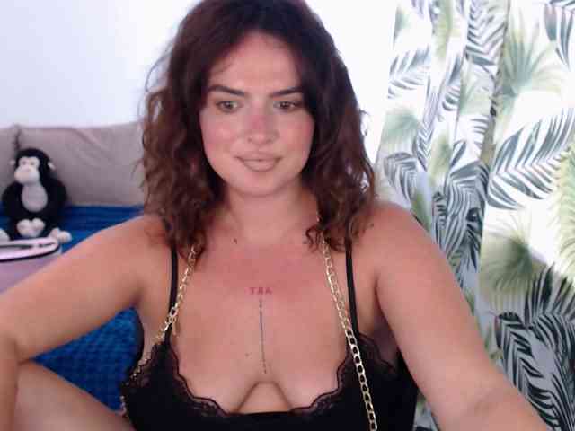 RianaCrystal webcam