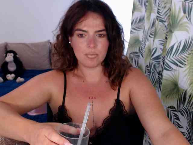 RianaCrystal webcam