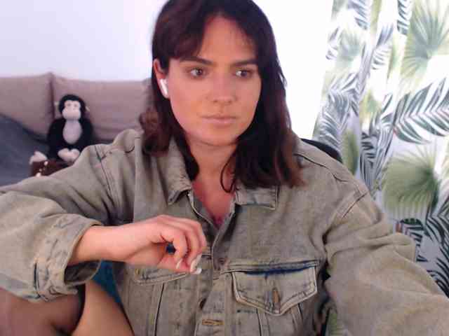 RianaCrystal webcam