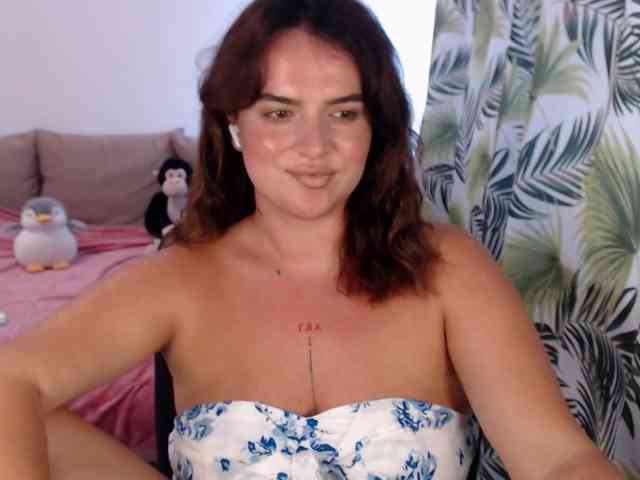 RianaCrystal webcam