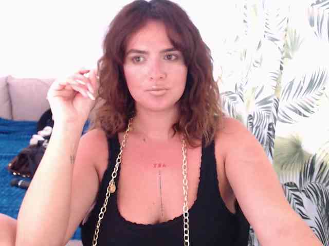 RianaCrystal webcam