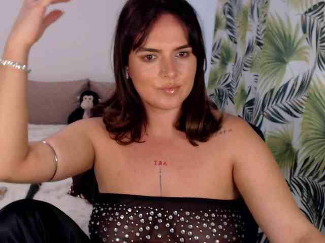 RianaCrystal webcam