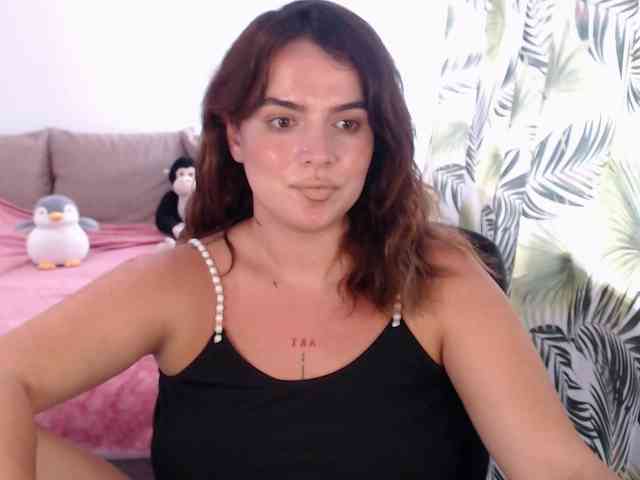 RianaCrystal webcam