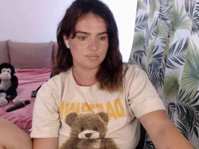 RianaCrystal webcam