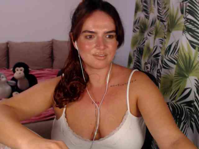 RianaCrystal webcam