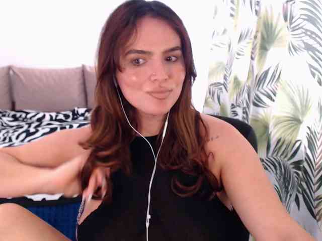 RianaCrystal webcam