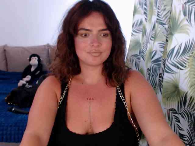 RianaCrystal webcam