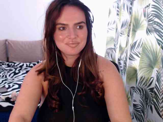 RianaCrystal webcam