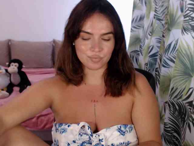 RianaCrystal webcam