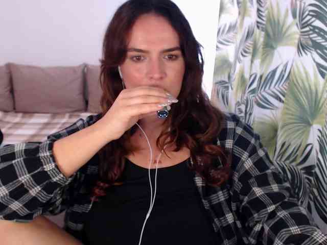RianaCrystal webcam