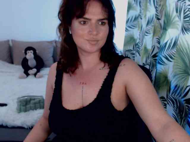 RianaCrystal webcam