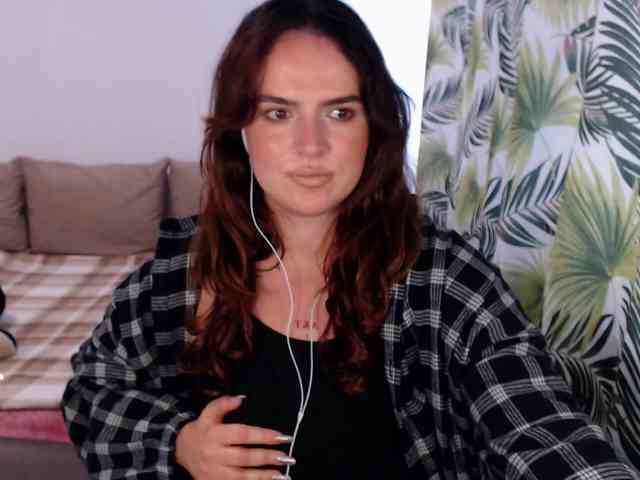 RianaCrystal webcam