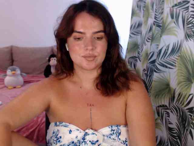 RianaCrystal webcam