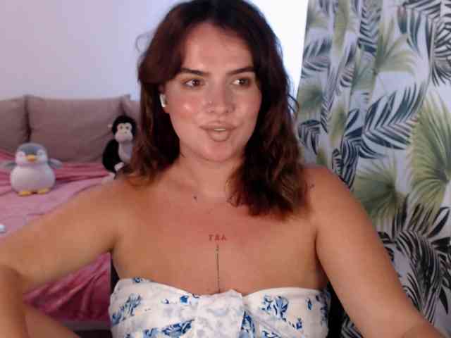 RianaCrystal webcam