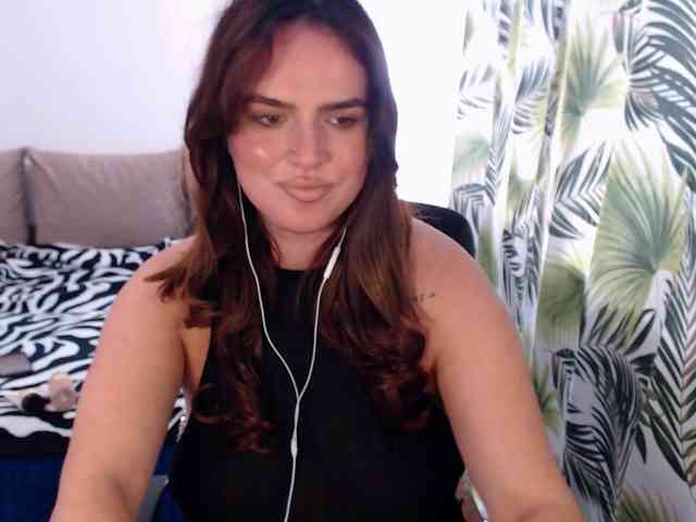 RianaCrystal webcam