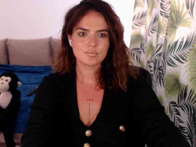 RianaCrystal webcam