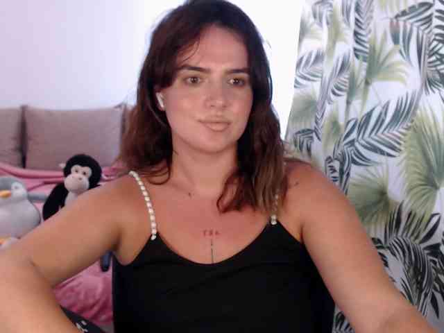 RianaCrystal webcam