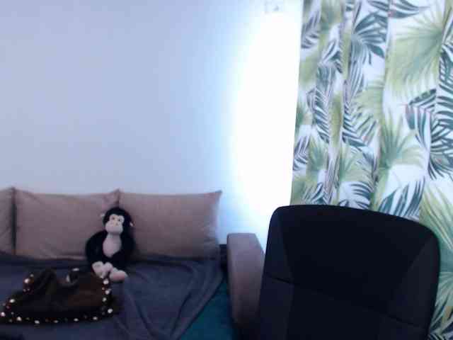 RianaCrystal webcam