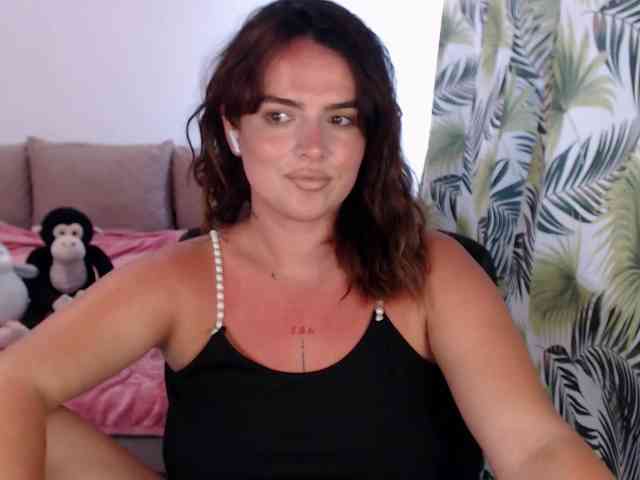 RianaCrystal webcam