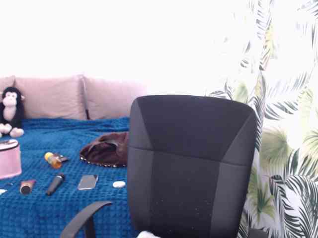 RianaCrystal webcam