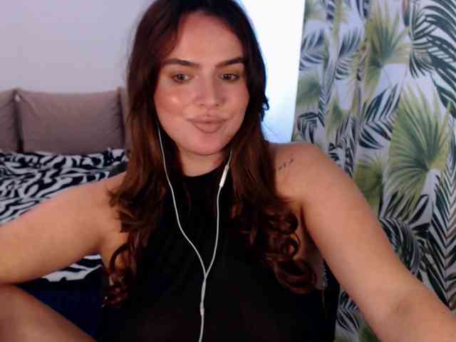 RianaCrystal webcam