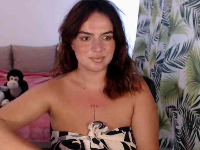 RianaCrystal webcam