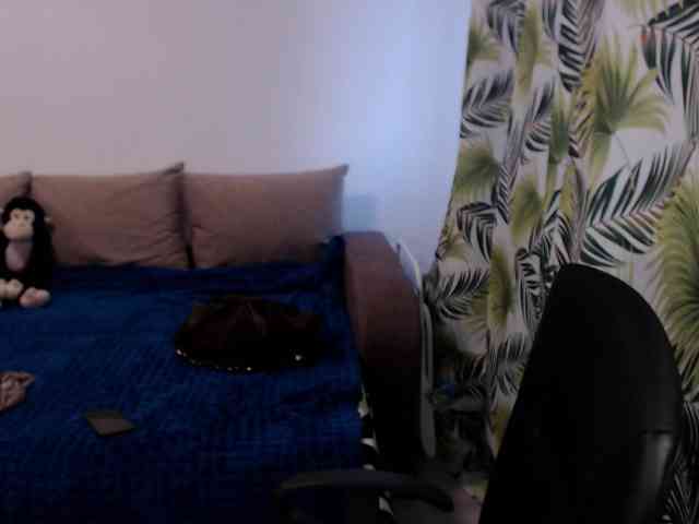 RianaCrystal webcam