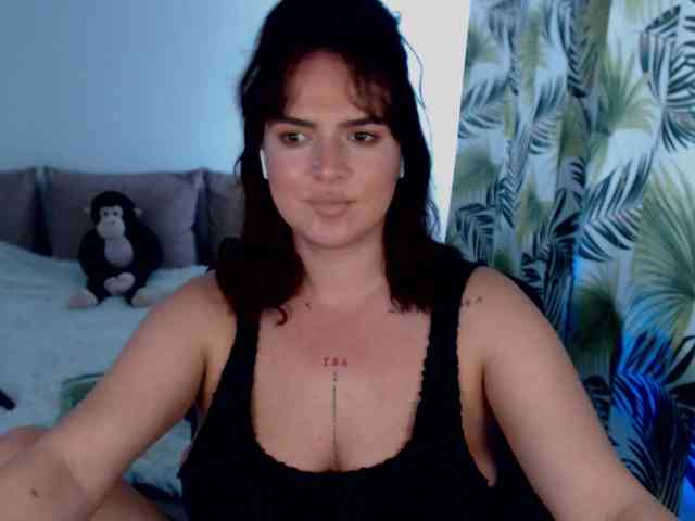 RianaCrystal webcam