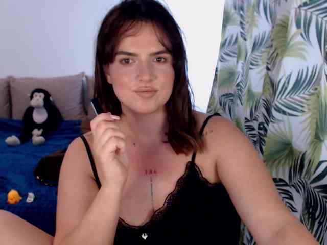 RianaCrystal webcam